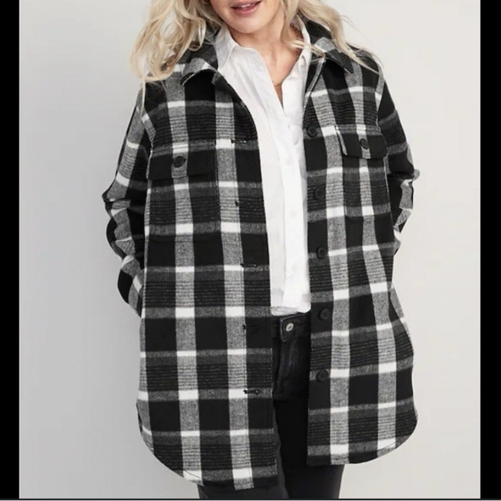 Old Navy Black and White Plaid Button Down Flannel